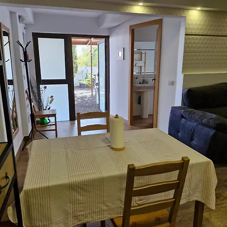 Apartment Palmeras *
