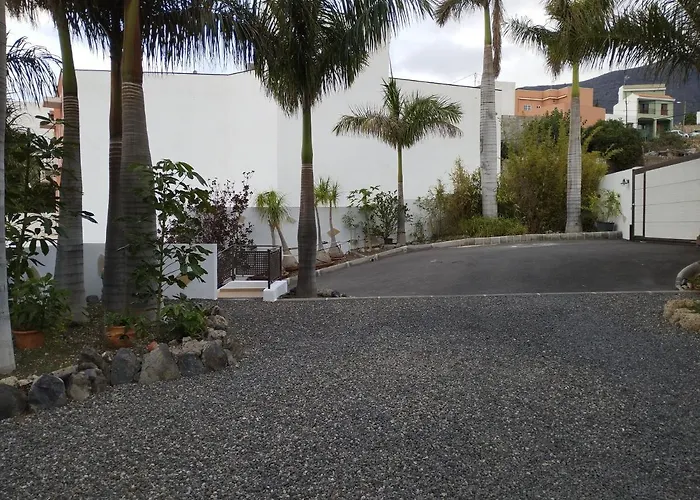 Palmeras Apartman Güimar